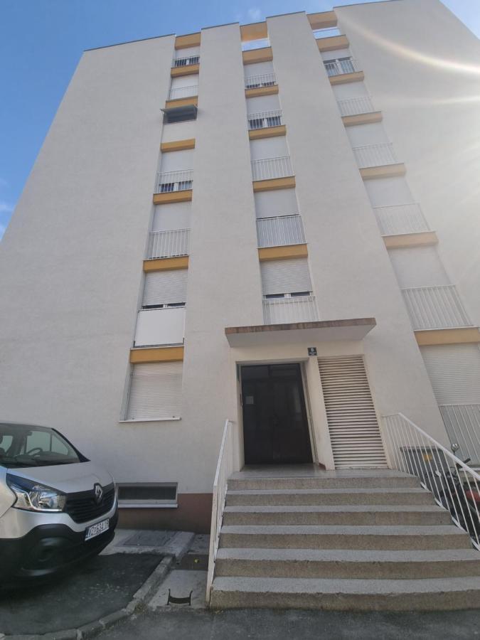 דירות ספליט Apartman Dana מראה חיצוני תמונה